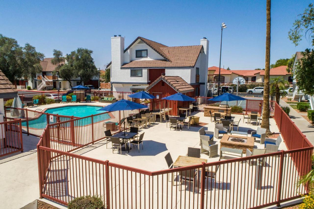 Metro Phx Upstairs 2Bd Sleeps 6 Heated Pool No Pets Allowed Phoenix Dış mekan fotoğraf