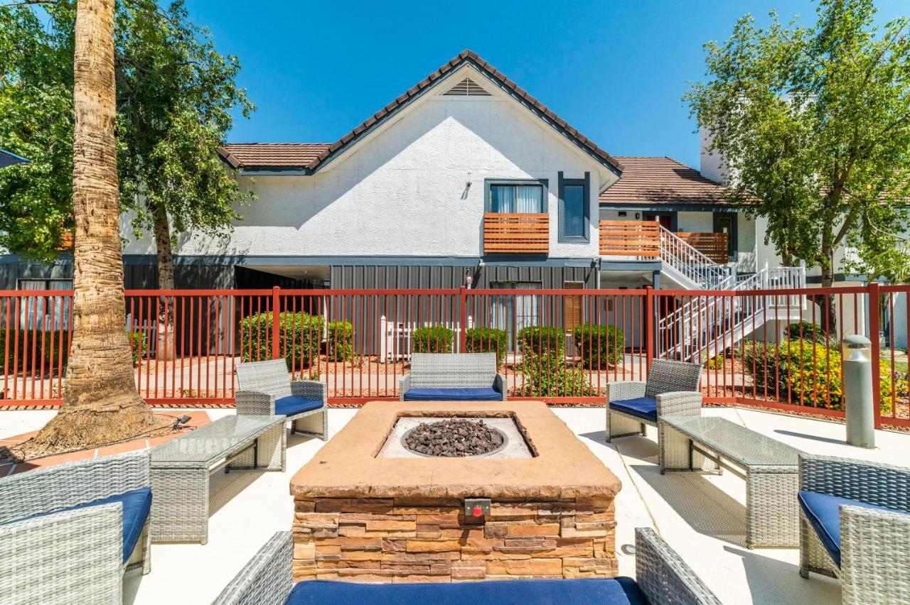 Metro Phx Upstairs 2Bd Sleeps 6 Heated Pool No Pets Allowed Phoenix Dış mekan fotoğraf