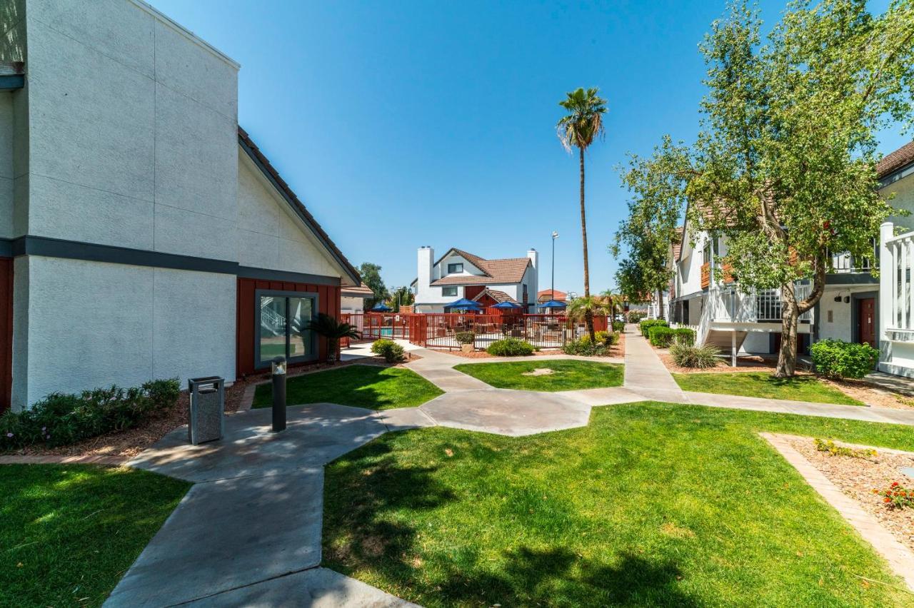 Metro Phx Upstairs 2Bd Sleeps 6 Heated Pool No Pets Allowed Phoenix Dış mekan fotoğraf
